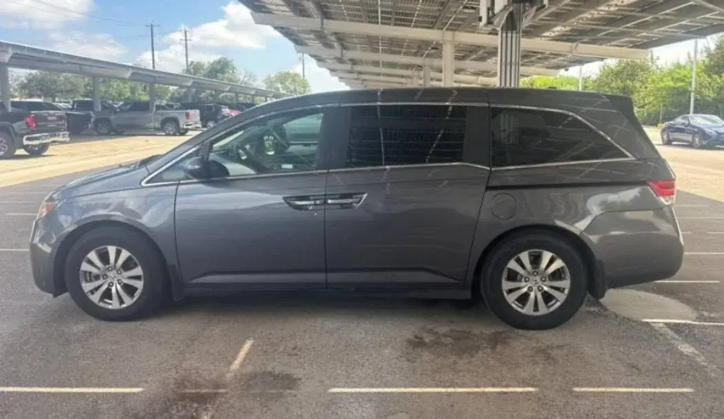 2016 Honda Odyssey SE